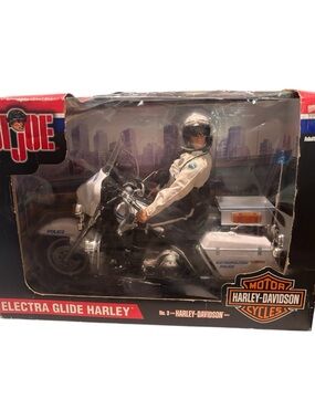 Harley-Davidson Electra Glide with GI Joe